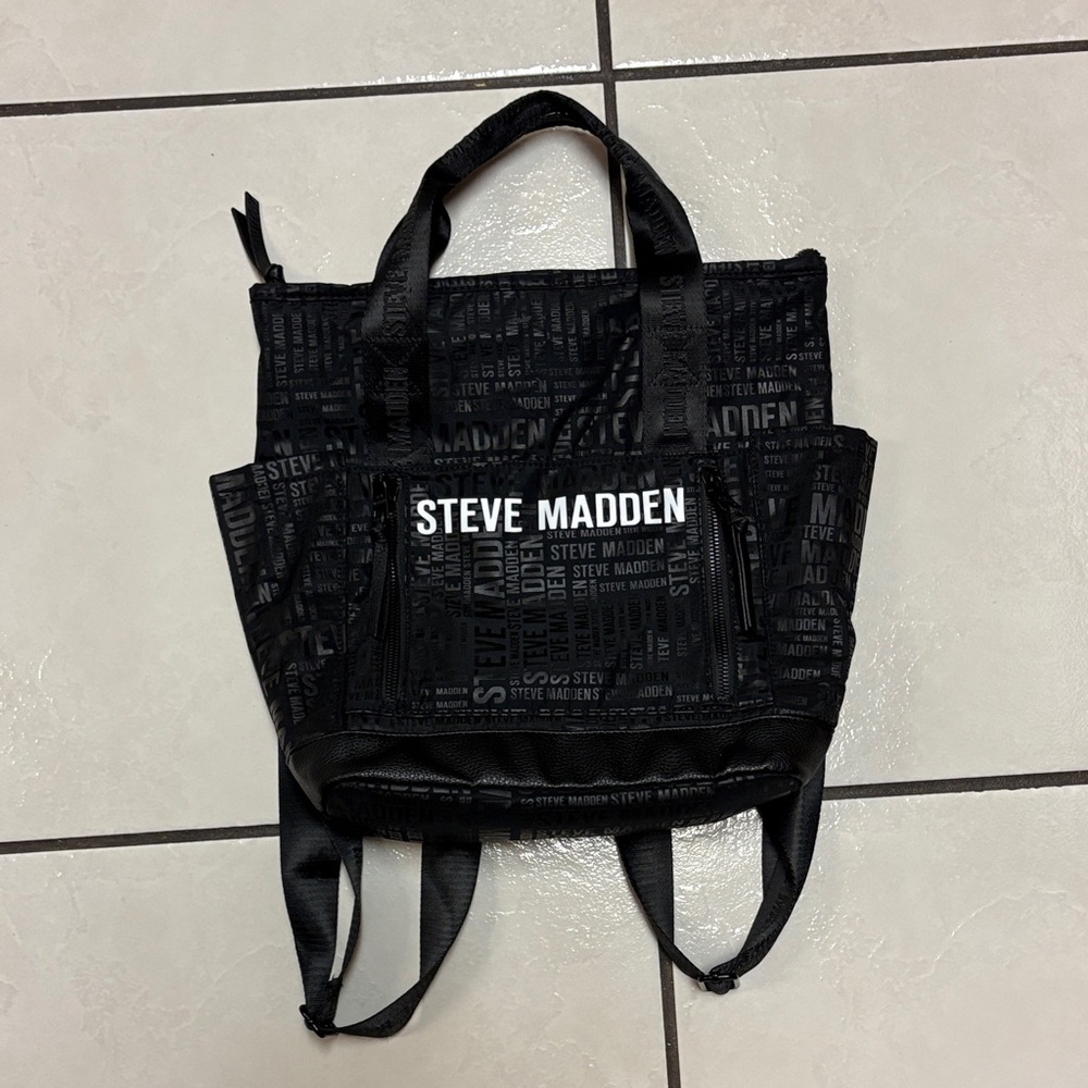 Steve Madden Tote bag/backpack